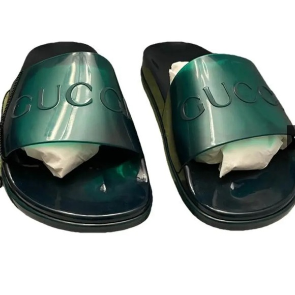 Gucci rubber Emerald men’s slides - Picture 1 of 5